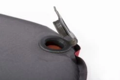 Exped SIM Comfort 5 M Zelfopblazende Slaapmat -Buiten Kamperen Verkoop 1267 1900 6184 sim comfort valve open 5472x3648 1