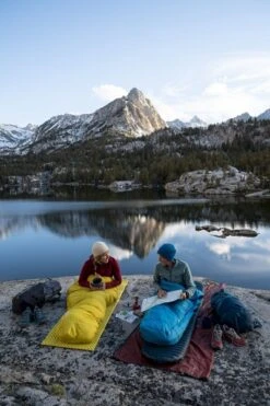 Therm-A-Rest Space Cowboy Mummymodel Slaapzak -Buiten Kamperen Verkoop 1900 1267 2022 thermarest sierranevada california patitucci 0220 1