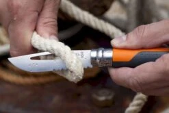 Opinel N°08 Outdoor Zakmes - Oranje 8 Opinel N°08 Outdoor Zakmes - Oranje -Buiten Kamperen Verkoop 3123840015779 opinel outdoor 8 oranje sfeer3 resultaat