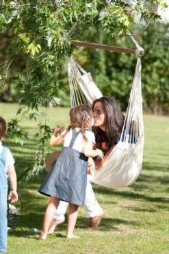 La Siesta Modesta Hangstoel - Latte -Buiten Kamperen Verkoop 900 598 moc14 1 ambiance 005